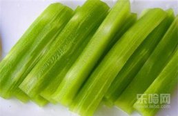 小孩可以吃莴笋吗,莴笋小孩能吃吗