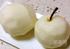 喝完热水多久可以吃梨,喝完热水多久能吃梨,喝热水吃梨会拉肚子吗