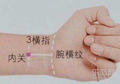 肚子胀如何快速消除按摩法,肚子胀气按摩哪里可以快速排气