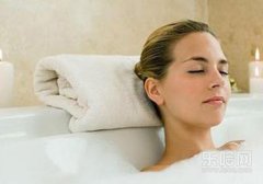 用什么洗澡可以止痒,用什么洗澡能止痒,洗澡用什么能止痒