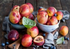 吃油桃会过敏吗,吃油桃过敏的症状,吃油桃过敏怎么办