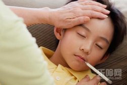 低烧对身体有哪些危害,低烧对人体的危害,低烧有什么危害