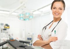 怀孕期间分泌物发黄怎么办,孕妇分泌物发黄怎么办