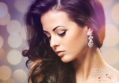 皮肤过敏起皮怎么办,皮肤过敏而且蜕皮怎么办