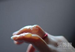 手背被开水烫伤了怎么办,手背烫伤起泡怎么办,手背烫伤怎么处理