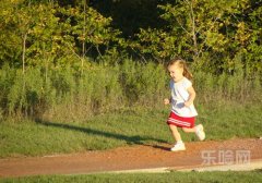 跑步有助于长高吗,跑步可以长高吗,跑步能长高吗