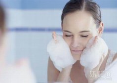 20岁女生怎么保养皮肤,20岁的女生怎么保养皮肤,20岁的女生怎么呵