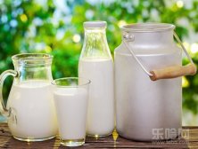 孩子长不高吃什么,孩子长不高吃什么能帮助孩子,孩子不长个子要吃