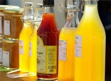 长期吃蜂胶好吗 什么人不宜吃蜂胶