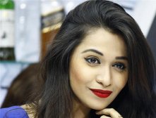 杠铃卧推的科学锻炼方法