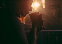 女生祛斑小妙招 鸡蛋还能这样用