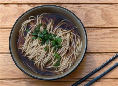 来月经可以吃面条吗 水煮面条的简单做法