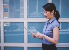 日常生活中眼睛保养的误区