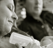 新生儿为什么老打嗝？