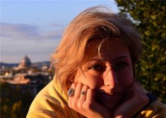 食疗养生菜：干蕨菜炖肉皮