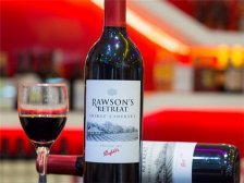 外国饮食习俗 美食配美酒