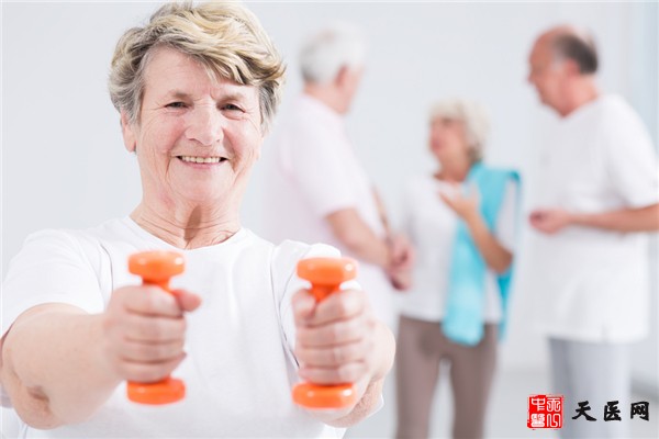 生姜水泡脚有什么好处？有哪些讲究？