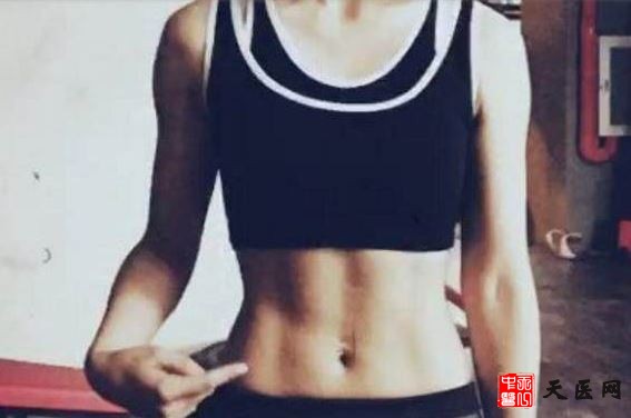 如何练出马甲线？